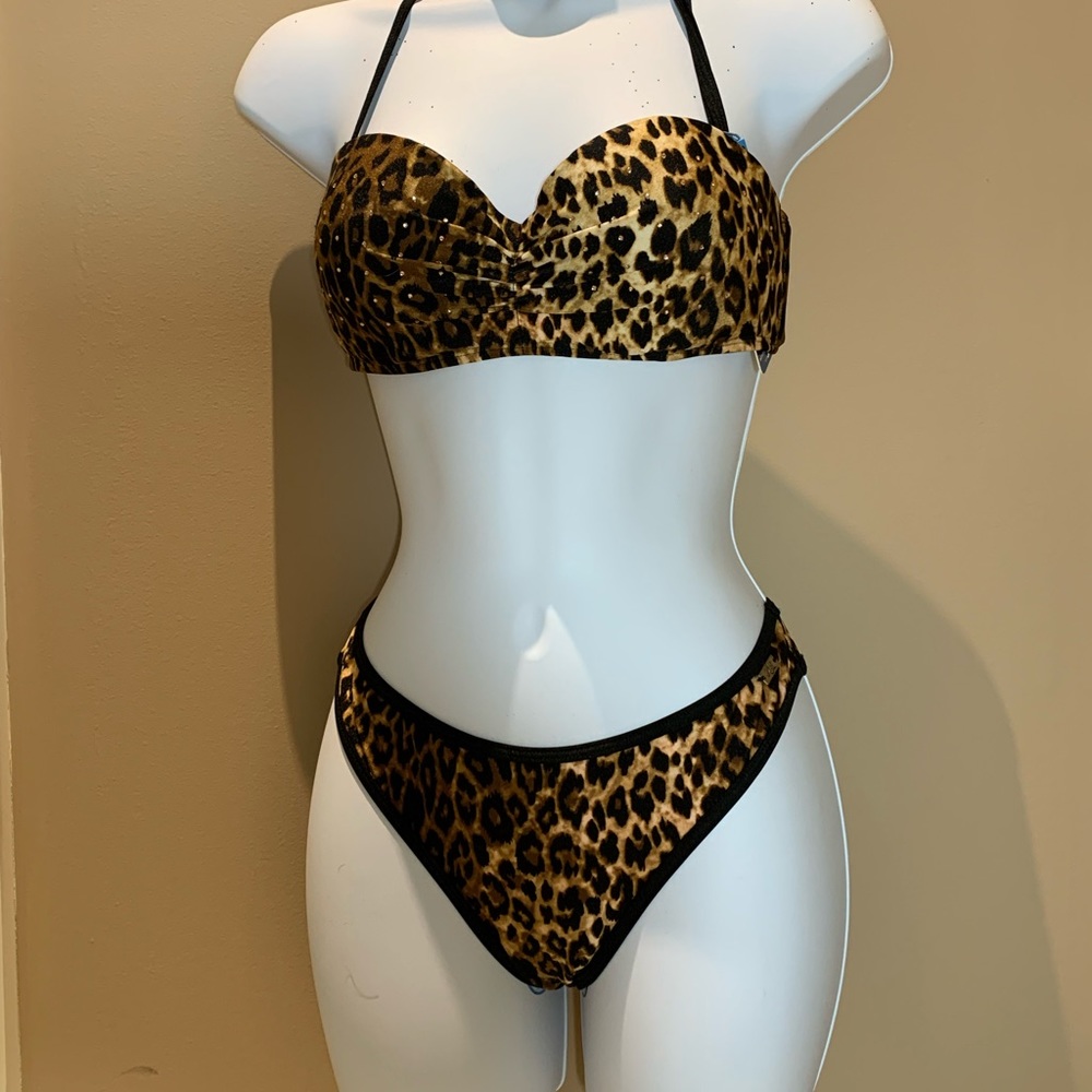 Heat swimwear size small cheetah print bathing suit , brand new with tag